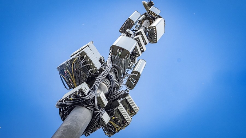 Сотовые операторы на новых территориях РФ получат льготы