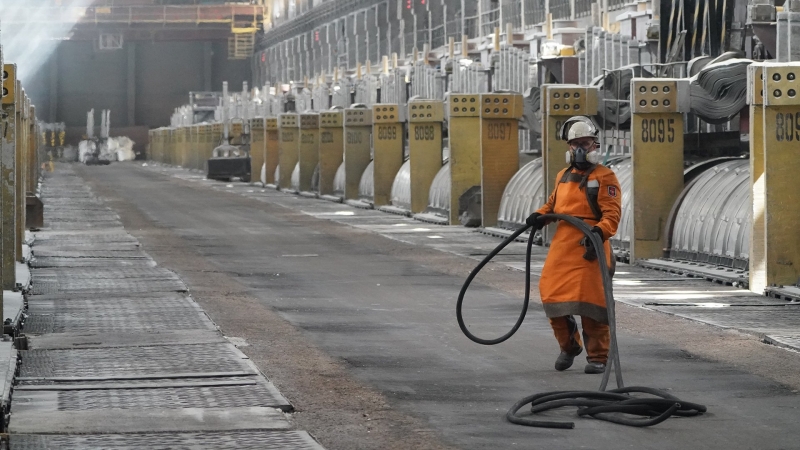 Свое среди чужих: за последние 19 лет импорт в РФ серьезно снизился