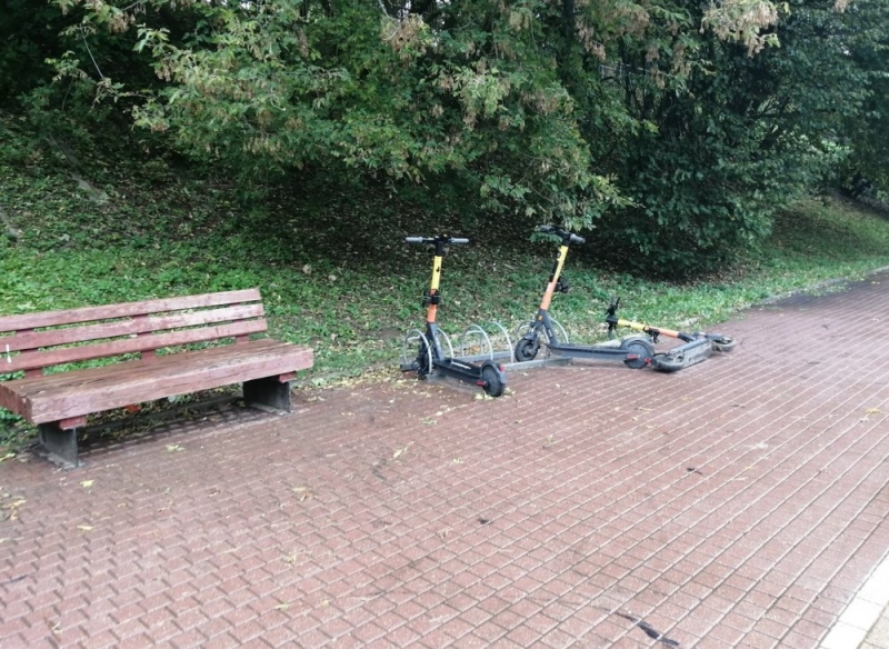 Удобные пешеходные маршруты и новое освещение появились возле станции «Воронцовская»