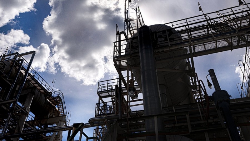 В силу вступил запрет России на экспорт нефти по потолку цен