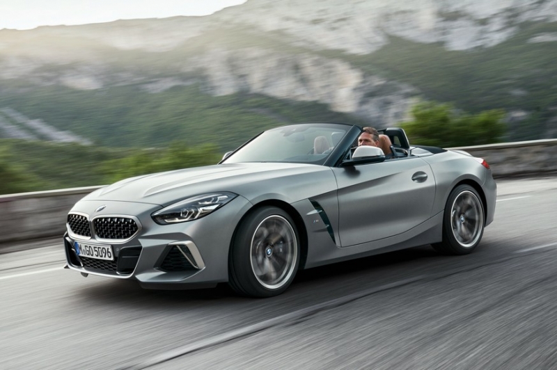 BMW Z4 M40i может получить механическую коробку передач