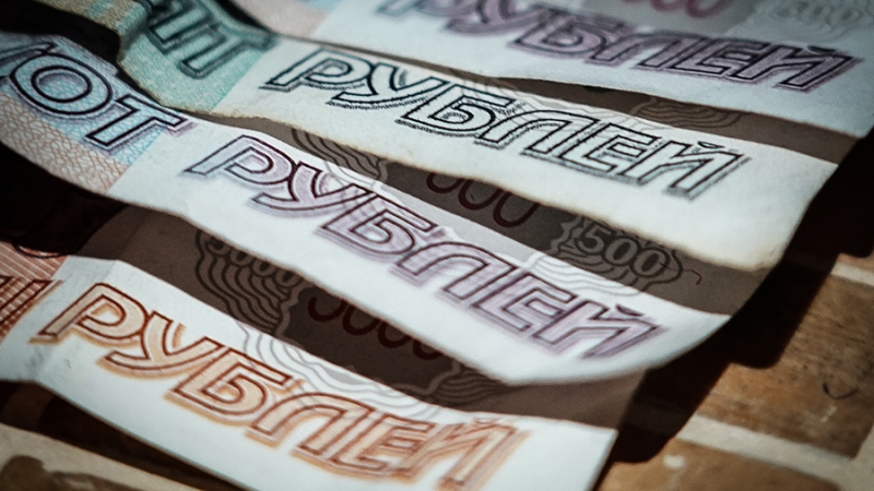 Дефицит бюджета России в январе – феврале составил 2,58 трлн рублей