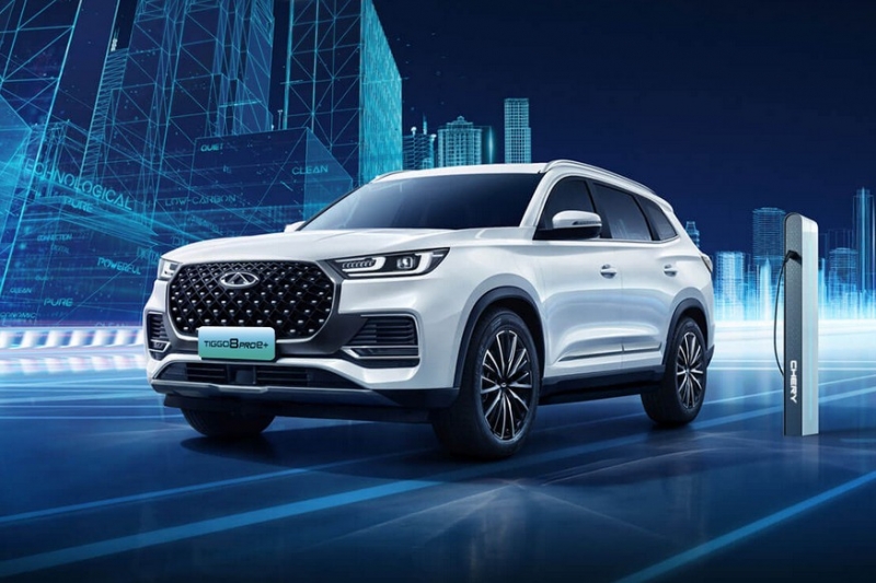Гибридный кроссовер Chery Tiggo 8 Pro e+ пополнит семейство в России