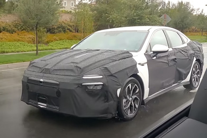 Hyundai готовится обновить седан Sonata: свежие кадры