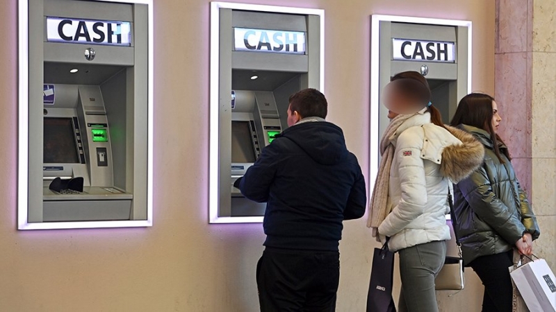 Клиенты обанкротившегося банка SVB получат доступ к своим средствам 13 марта