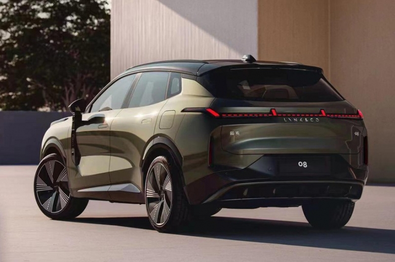 Новый совместный кроссовер Geely и Volvo: раскрыт дизайн