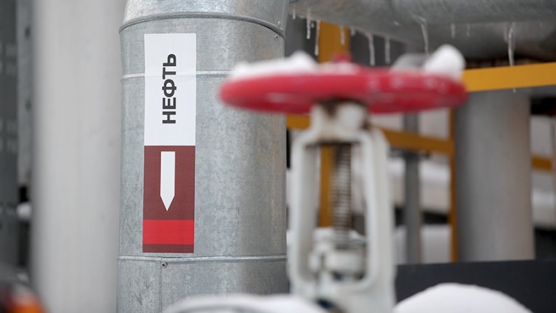В Минэнерго РФ заявили об отсутствии планов продавать нефть любой ценой
