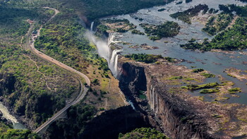 Зимбабве приглашает российских туристов 