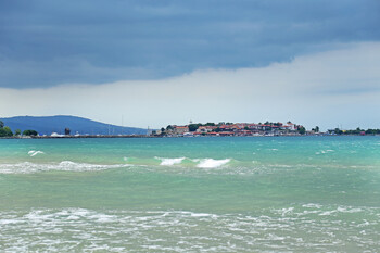 Болгария возобновила выдачу мультивиз россиянам