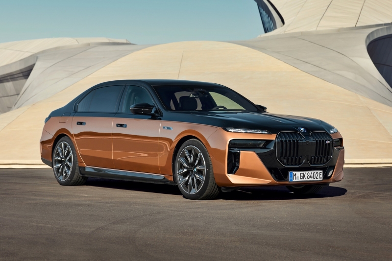 Электрический спортседан BMW i7 M70 xDrive оказался медленнее и слабее конкурентов