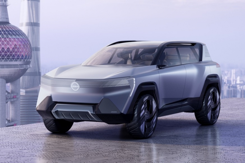 Кроссовер Nissan Arizon пообщается с водителем и пассажирами