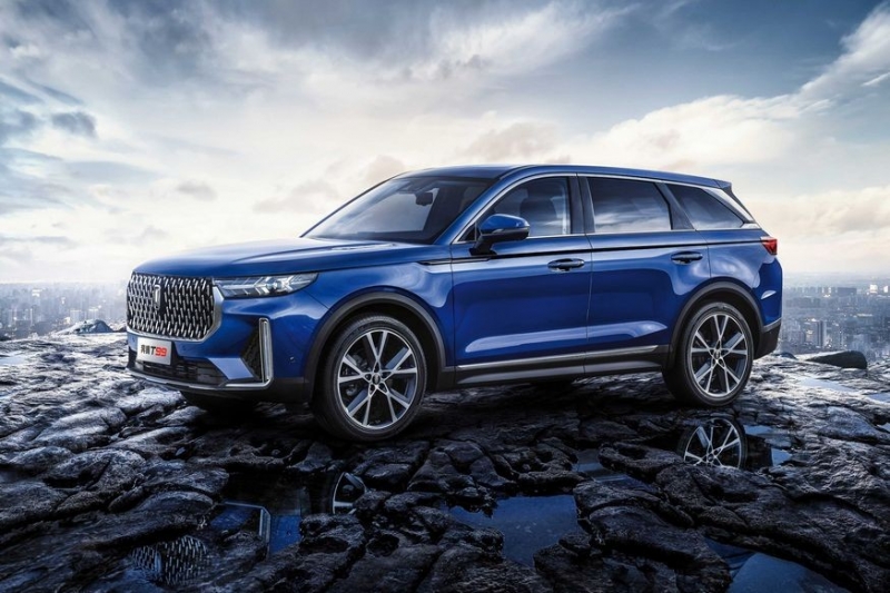 Крупный кроссовер FAW Bestune T99 официально выходит на российский рынок