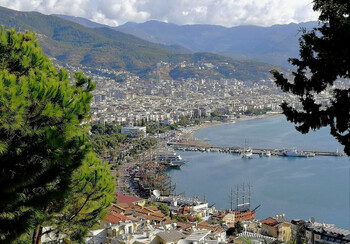 «Победа» возобновит рейсы в турецкую Аланию 