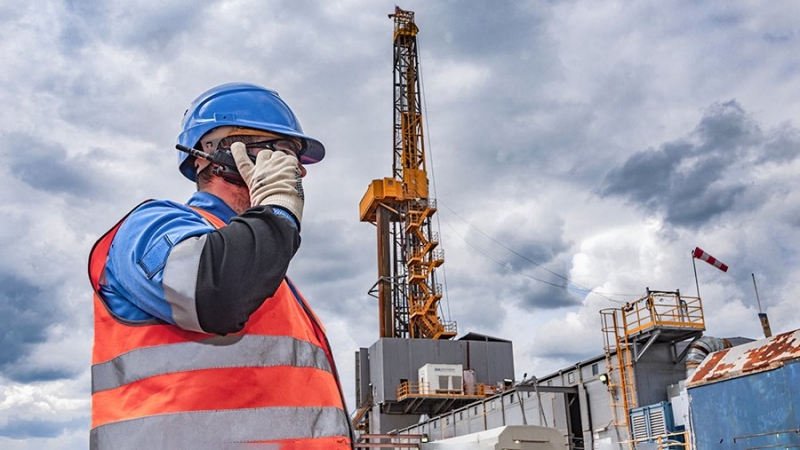 Reuters узнало о намерении G7 сохранить потолок цен на российскую нефть