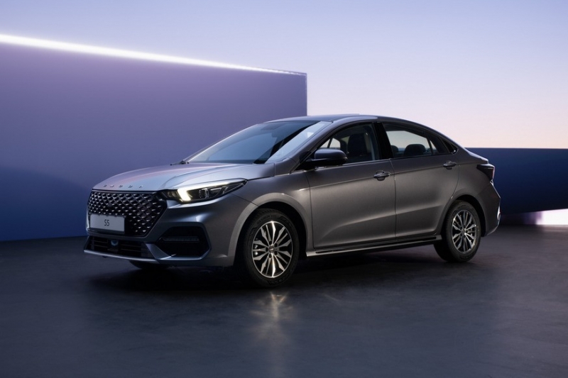 Седан Omoda S5 предложат в России с двумя моторами на выбор