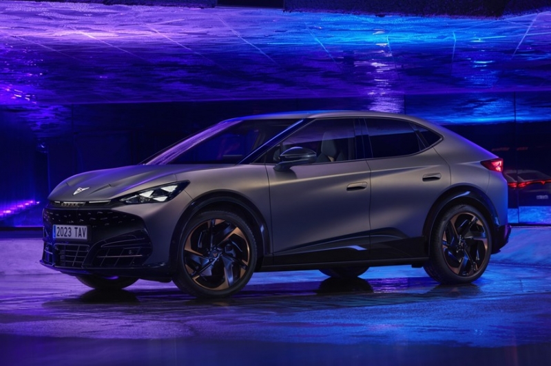 Серийный кроссовер Cupra Tavascan: дебютировал «родственник» Audi Q4 e-tron Sportback