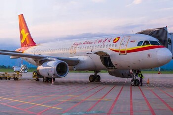 Китайская Tianjin Airlines вновь полетела из Чунцина в Москву