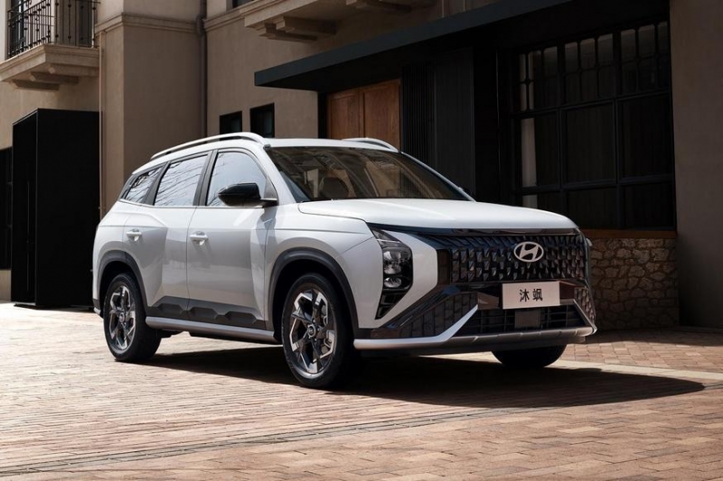 Кроссовер Hyundai Mufasa оказался дороже и ix35, и многих конкурентов