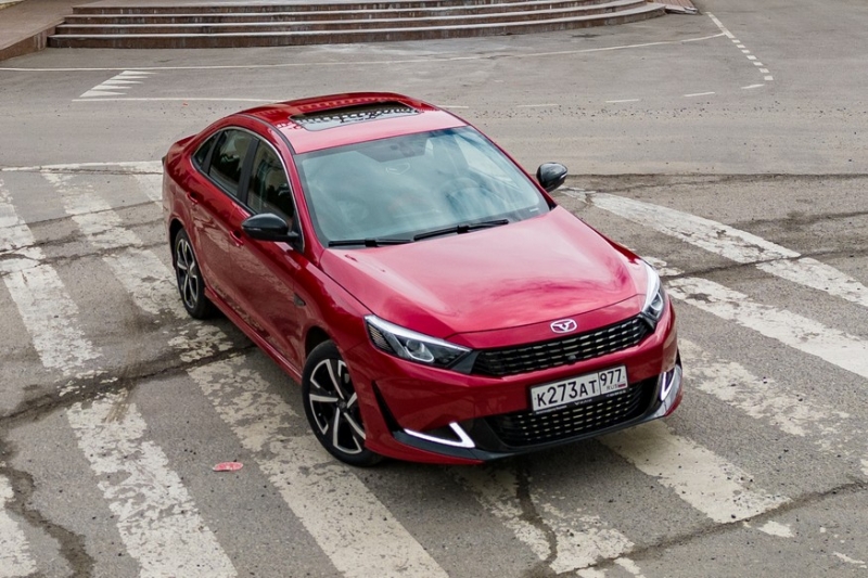 Названа цена новой версии седана Kaiyi E5 в России: не та комплектация, которую ждали