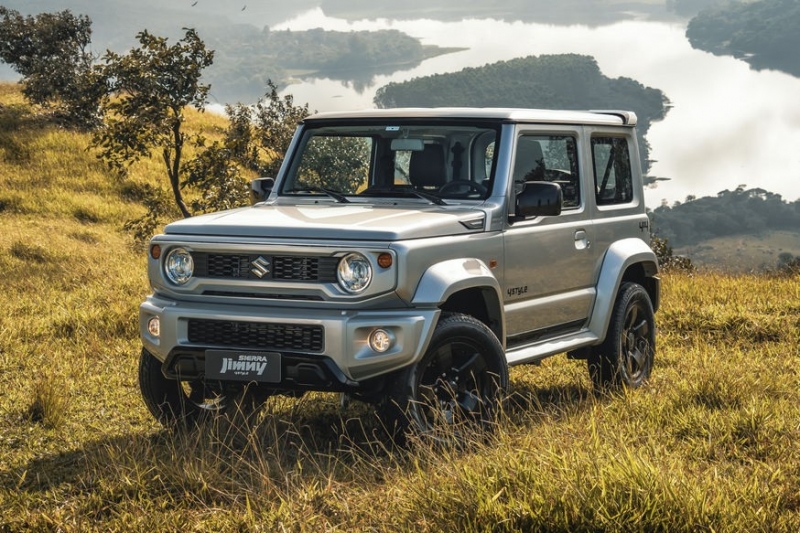 Новый модельный год принёс Suzuki Jimny несколько версий с разным дизайном
