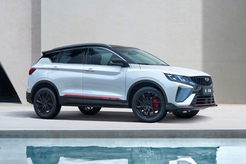 Посвежевший Geely Coolray с новым мотором: продажи начались