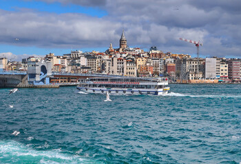 Россия лидирует по турпотоку в Турцию с начала года 
