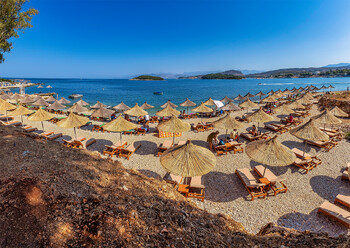 Туроператор предложил туры в Албанию с перелётом через Кувейт