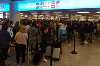 В британских аэропортах произошёл массовый сбой в системе погранконтроля