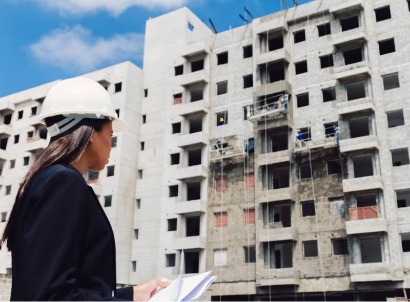 В ЮВАО пресекли незаконное строительство