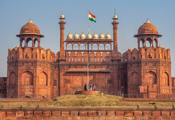 Банк ВТБ до конца года запустит переводы в Турцию и Индию