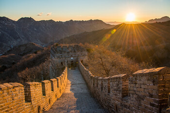 Безвизовые групповые турпоездки между РФ и КНР могут начаться в июле