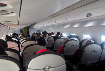 Для пассажиров самолётов предложили ввести дресс-код