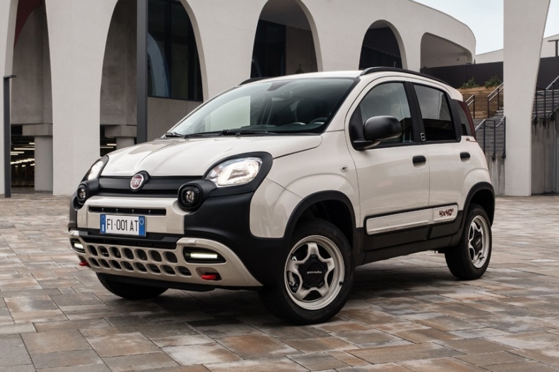 Кросс-хэтчбек Fiat Panda 4x4 вернулся с лимитированной серией
