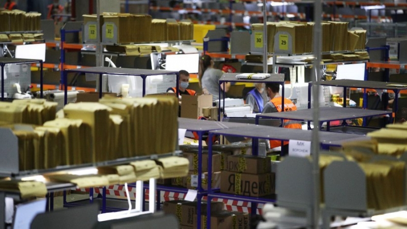 Минпромторг пока не будет вводить регулирование маркетплейсов