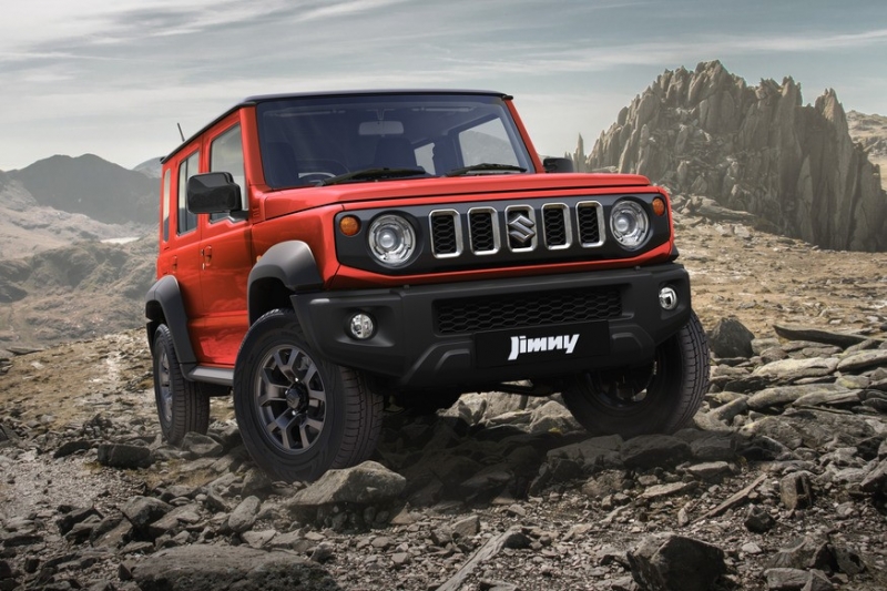 Пятидверный Suzuki Jimny выходит на рынок: эксклюзив за 1 255 000 рублей