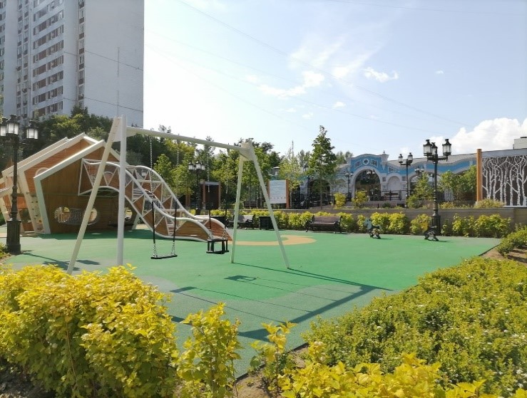 Прогулочные зоны, детские площадки и автостоянки: что появляется на освобожденных от самостроя территориях