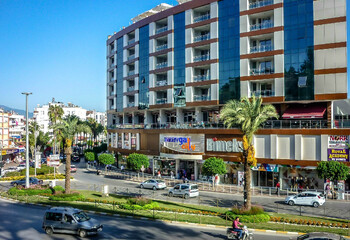 В Анталии автобус с туристами из РФ попал в аварию 