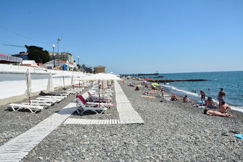 В Сочи открылось большинство пляжей