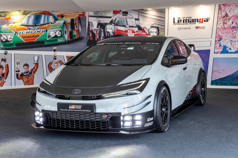 Всё дальше от «травоядного» имиджа: Toyota Prius в крутом спортивном обвесе от TGR