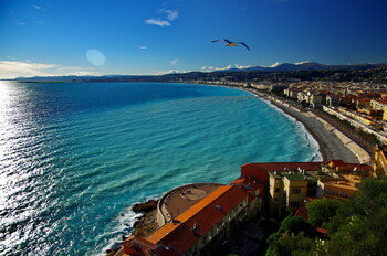 Georgian Airways открыла транзитные рейсы из Москвы в Ниццу