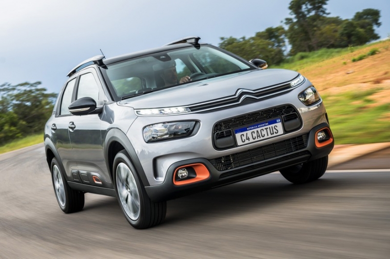 Кроссовер Citroen C4 Cactus ещё жив, и его только что обновили