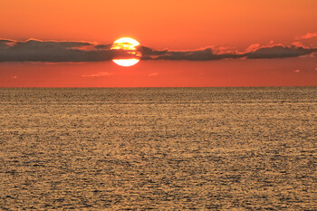 Курортный сезон в Сочи из-за тёплого моря продлится до конца октября