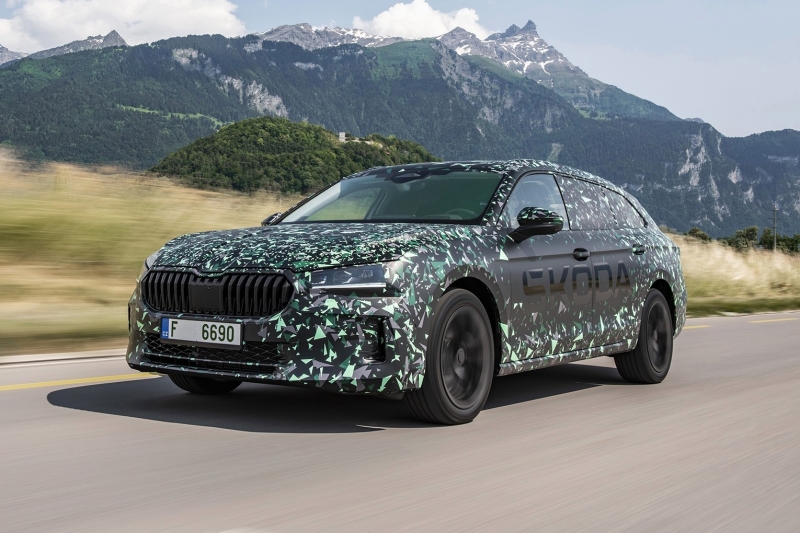 Новый Skoda Superb: рассекречены характеристики двигателей, дизель будет, МКП — нет