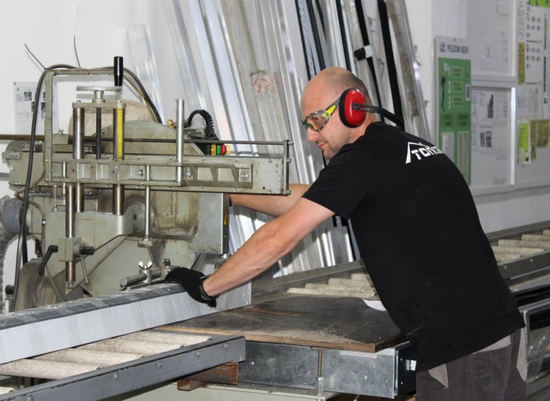 Один из крупнейших новосибирских производителей пластиковых окон повысил эффективность