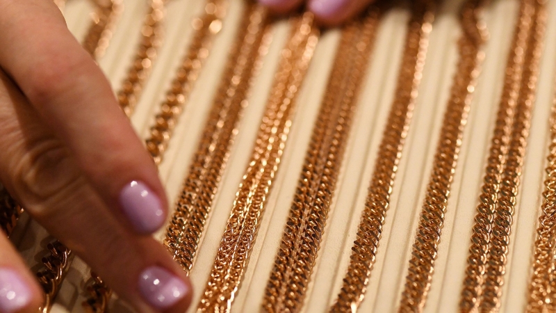 Золотые в руки: Минфин запустит ювелирный маркетплейс в марте 2024 года