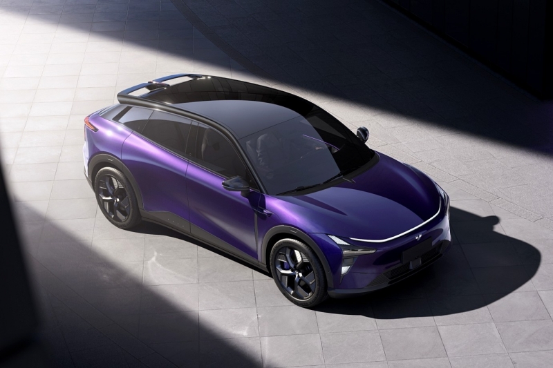 Geely взяла контроль над СП с Baidu, кроссовер Jidu Robo-01 переименован в Jiyue 01