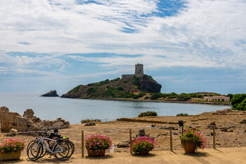 В Италии турист арестован за попытку вывоза 41 кг камней с Сардинии