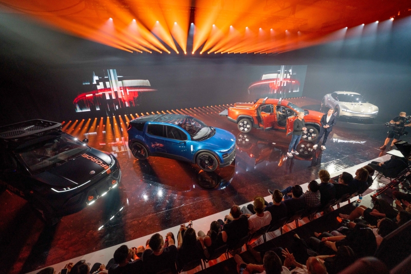 Всё и сразу: Fisker показал четыре новинки, одна интереснее другой