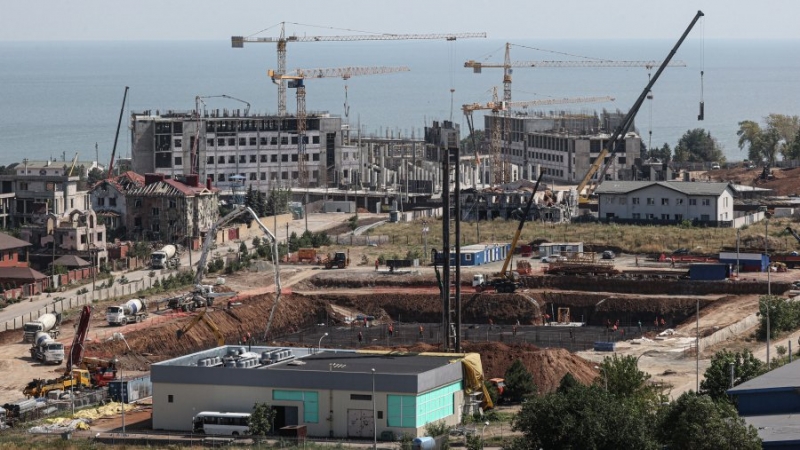 За июль в Мариуполь по морю завезено более 4 тыс. т стройматериалов