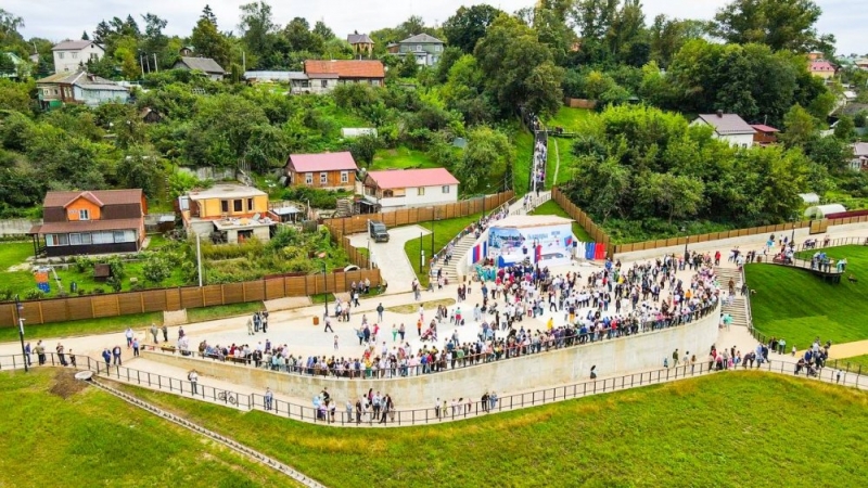 Завершены работы по благоустройству набережной реки Ока в Кашире